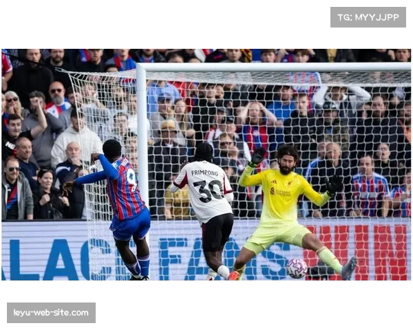 水晶宫跨赛季18场不败 格伊场均7次解围构筑防守艺术